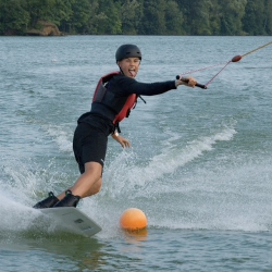Fotka mě na wakeboardu